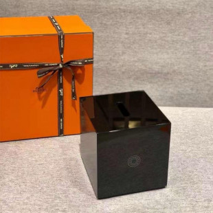Салфетница Hermes чёрная 13х14х13 см