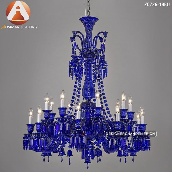18 Светло-голубая хрустальная люстра Baccarat
