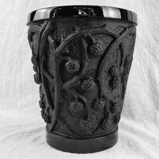 Ваза для цветов "Mures" черная Lalique 22 см 