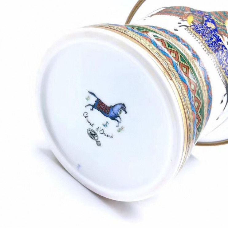 Конфетница Hermes Cheval d'Orient 17 см 