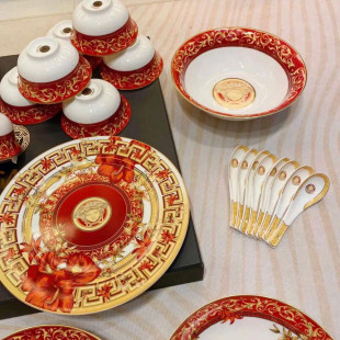 Столовый сервиз Versace