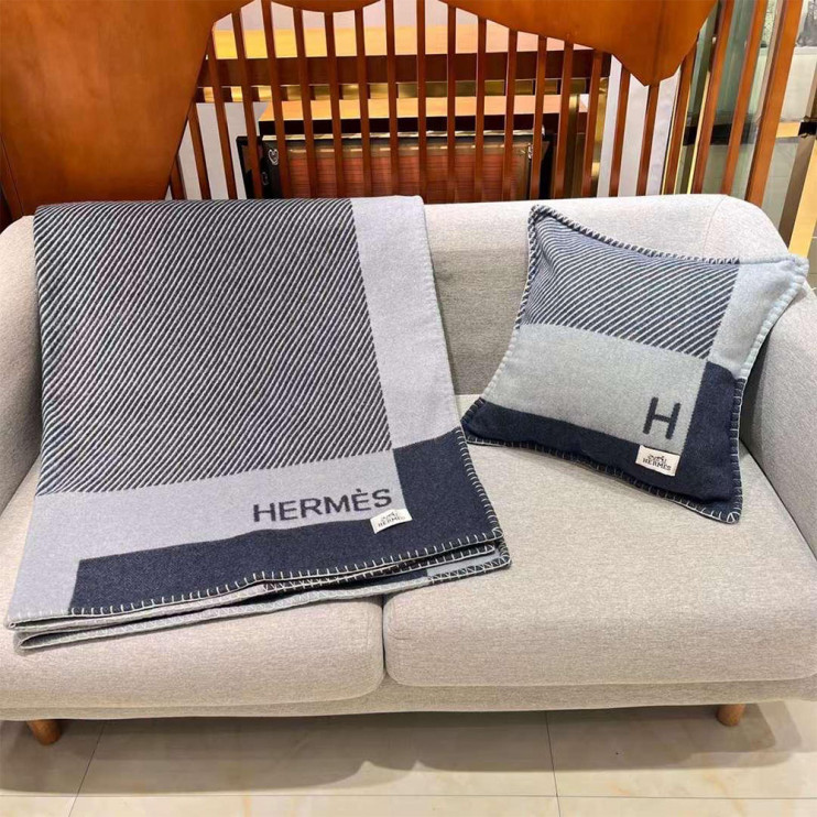 Серый плед Hermes Avalon