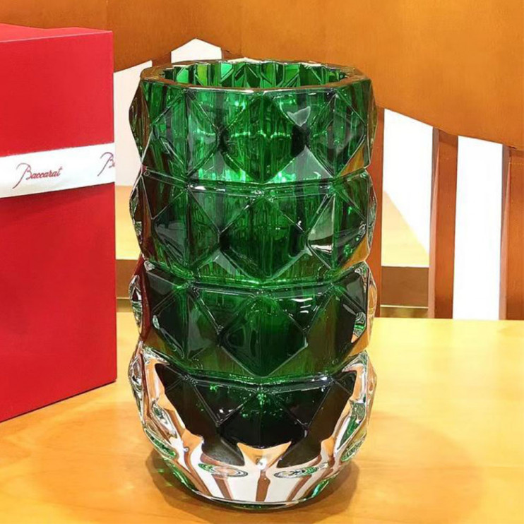 Ваза Baccarat Louxor круглая зелёная 22 см