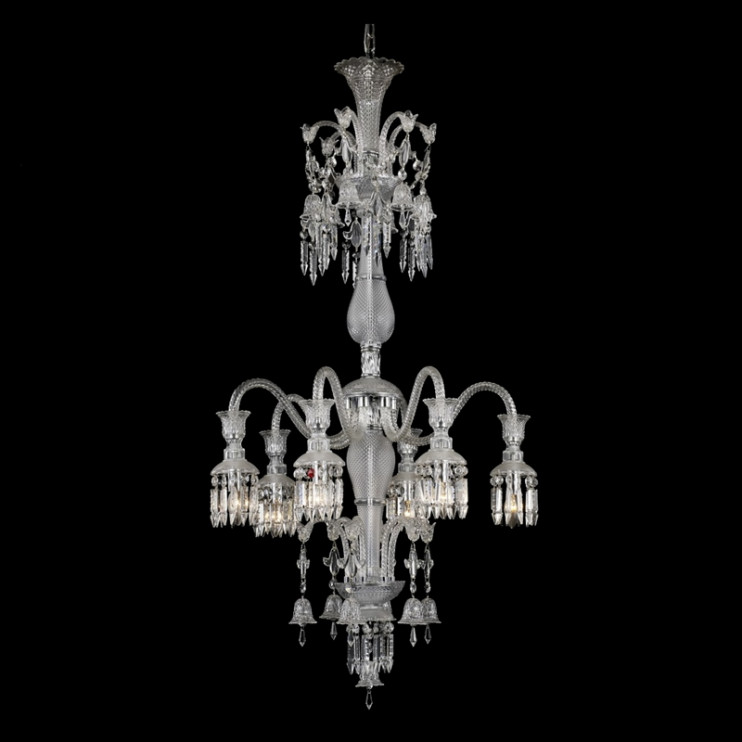 Хрустальная люстра Baccarat на 6 световых дней солнцестояния
